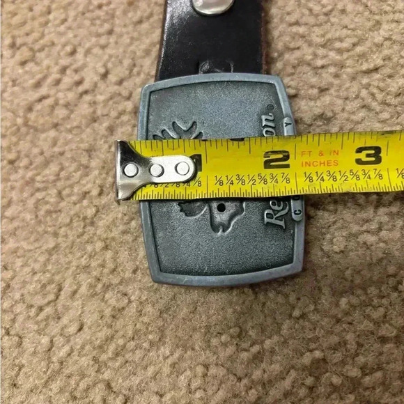 Mens Leather Black Belt With Remington Belt Buckle Size 38.5 - Picture 4 of 9